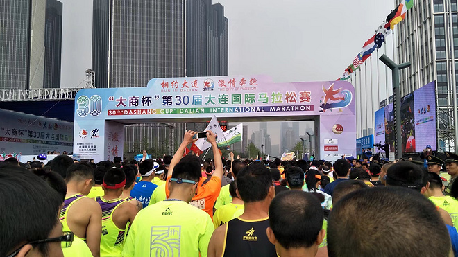 大马三十载——一群人的狂欢，一个人的战斗