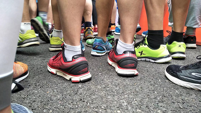 大马三十载——一群人的狂欢，一个人的战斗