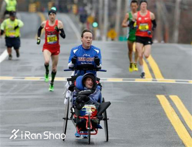 热点 | 父亲节“炫父” 是时候让爸爸带我们跑步了