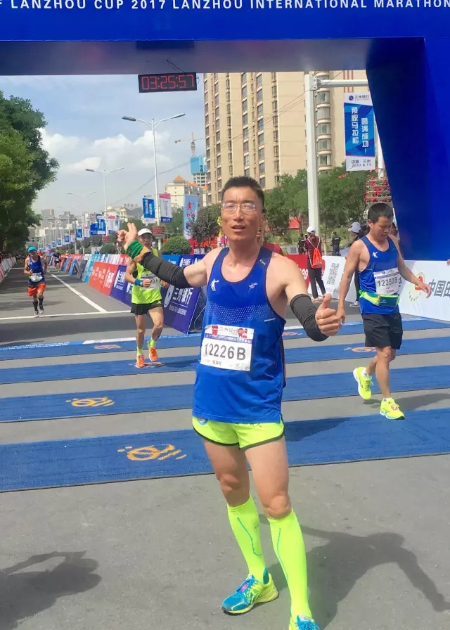 【2017第四马兰州马拉松】4万人为梦同跑，谊结金兰，40万人围观兰马，轰动金城。