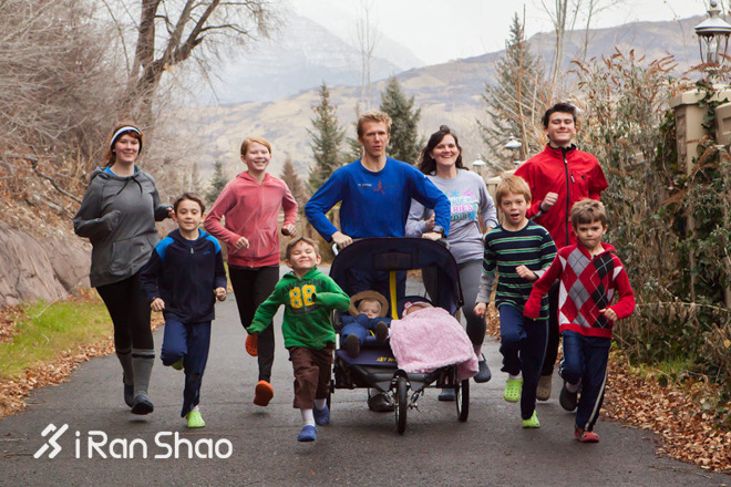 热点 | 父亲节“炫父” 是时候让爸爸带我们跑步了