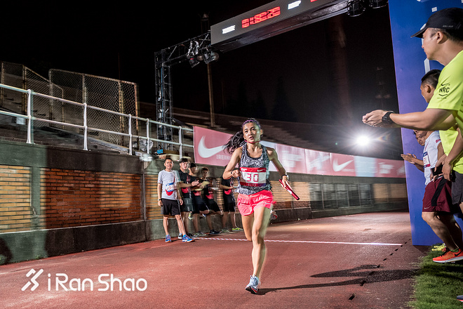 热点 | 四百多位跑者一齐挑战不可能