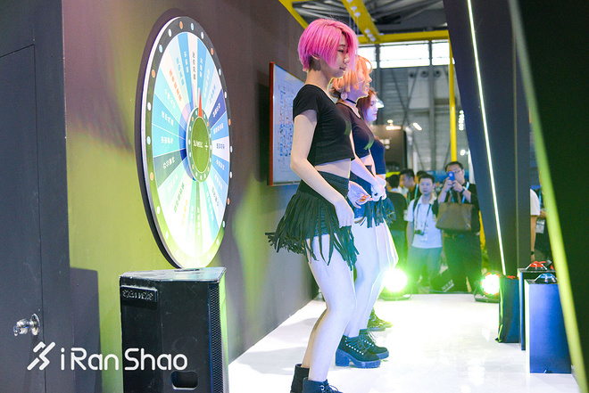 现场 | 直击CES Asia 可穿戴设备未死