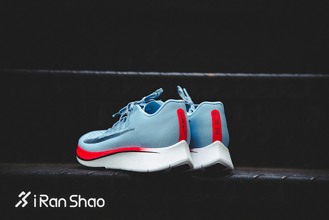 热点 | 四百多位跑者一齐挑战不可能