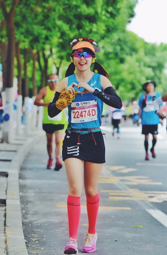 骄阳下 “兰”得经历一次荡气回肠的全城狂欢——2017兰州马拉松