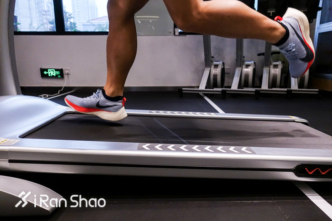 跑鞋 | Nike Zoom Vaporfly Elite 我们评测了一双可能买不到的跑鞋