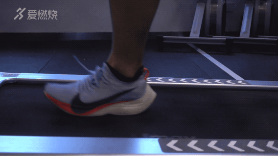 跑鞋 | Nike Zoom Vaporfly Elite 我们评测了一双可能买不到的跑鞋