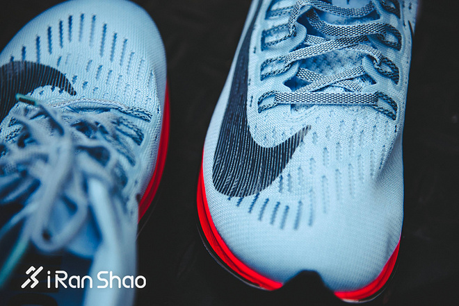 开箱 | Nike Zoom Fly 不能破二但我有平民版破二跑鞋