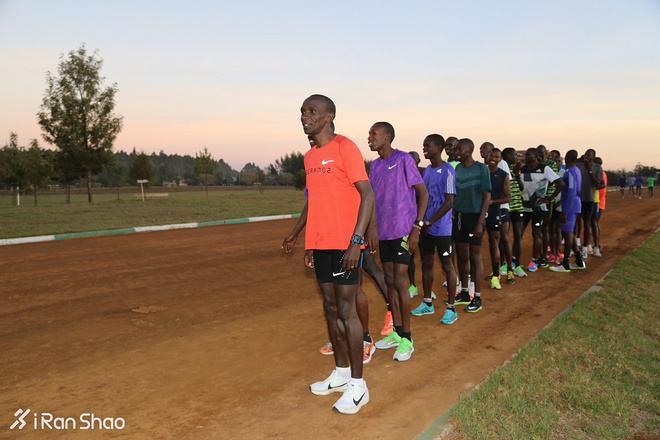 深度 | 基普乔格的一天：“世界马拉松天王”是怎么练的？