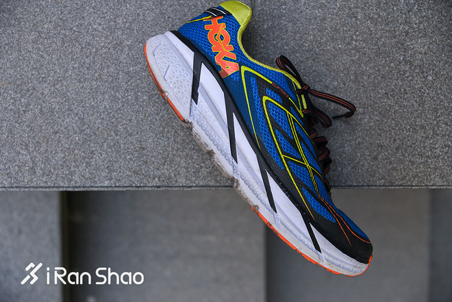 TopX | 让长距离训练轻松一点：最适合LSD的七双跑鞋