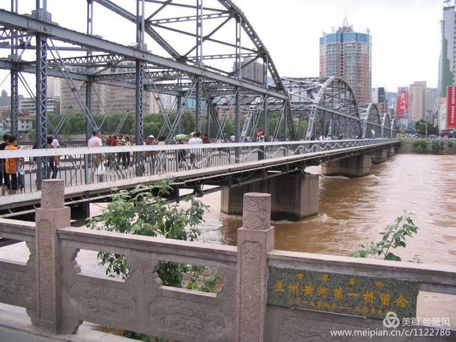 滚滚黄河边的奔跑--兰州马拉松随笔