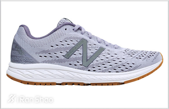 一周新鲜装备资讯 | 阿斯顿马丁竟然出跑鞋 耐克不服推新科技