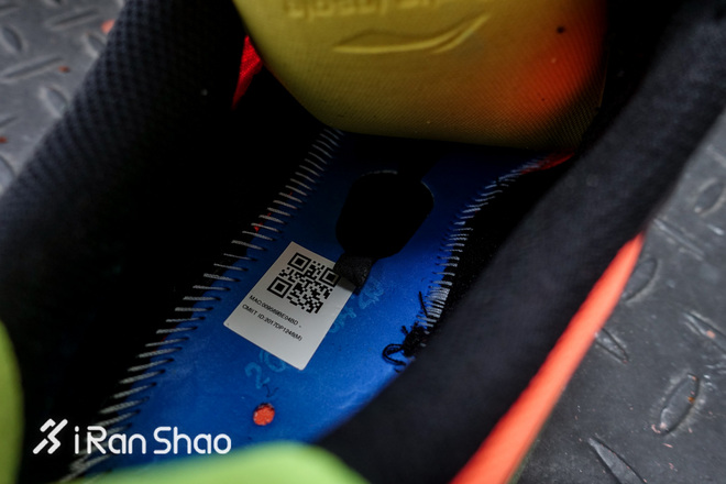 跑鞋 | 腾云驾速 李宁云四代·叠影