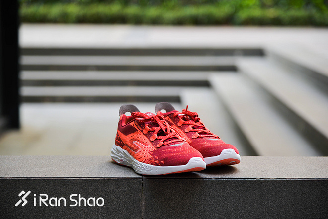 TopX | 让长距离训练轻松一点：最适合LSD的七双跑鞋