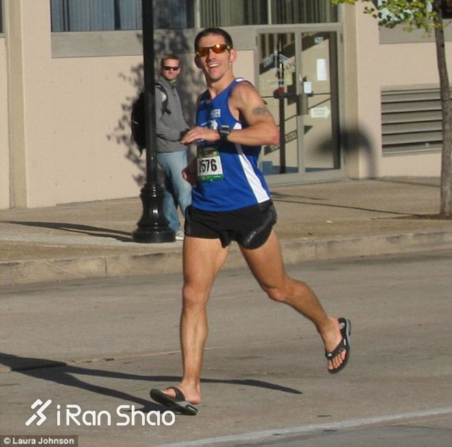 TopX | 跑步装备有多重要 不穿跑鞋照样跑