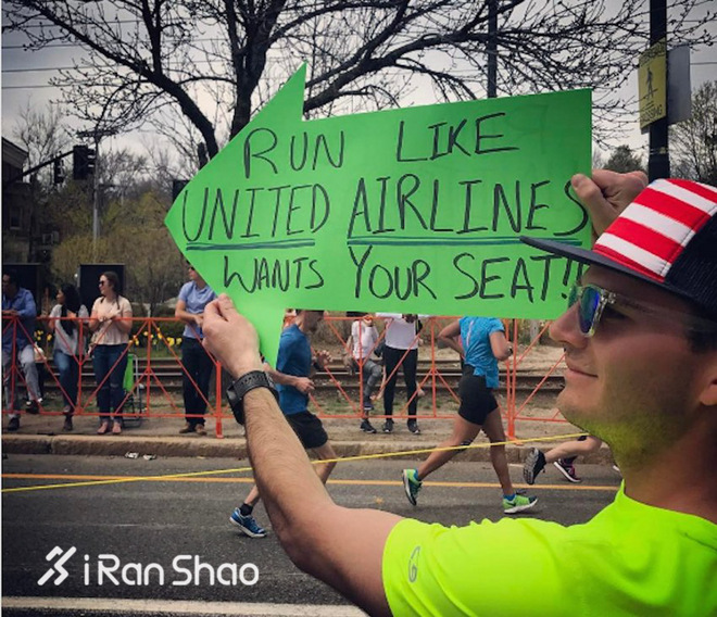 TopX | 跑着跑着就笑了 盘点跑步场上那些啼笑皆非的瞬间