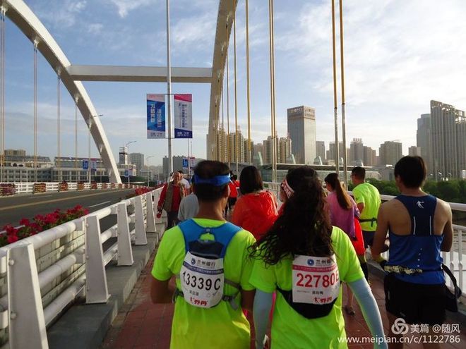 滚滚黄河边的奔跑--兰州马拉松随笔