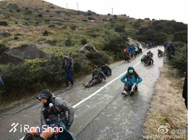 TopX | 跑着跑着就笑了 盘点跑步场上那些啼笑皆非的瞬间