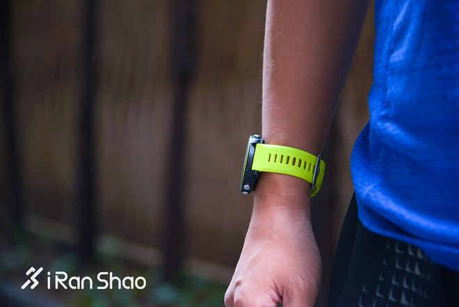 手表 | 不玩铁三也能买的手表 Garmin Forerunner 935深度评测（一）