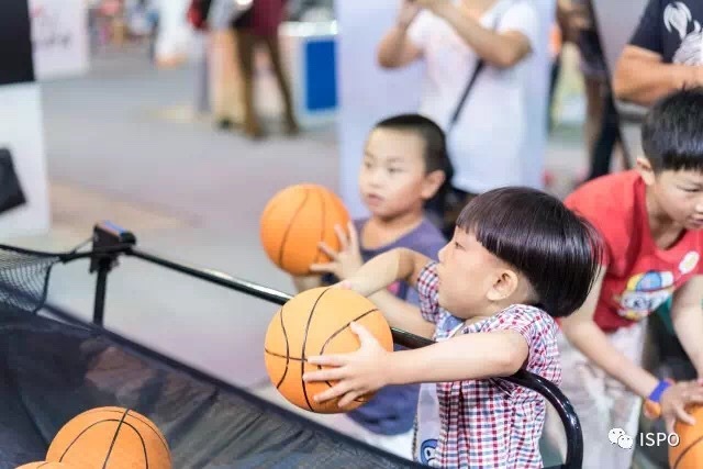 炎炎夏日玩什么？暑假“遛娃”好去处，让孩子打开运动世界的大门