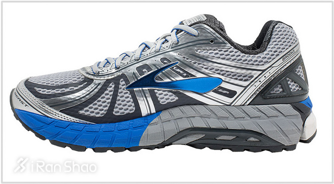 一周新鲜装备资讯 | 阿斯顿马丁竟然出跑鞋 耐克不服推新科技