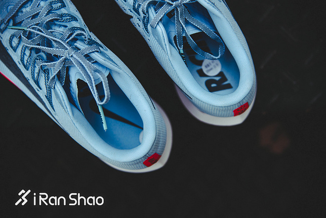 开箱 | Nike Zoom Fly 不能破二但我有平民版破二跑鞋