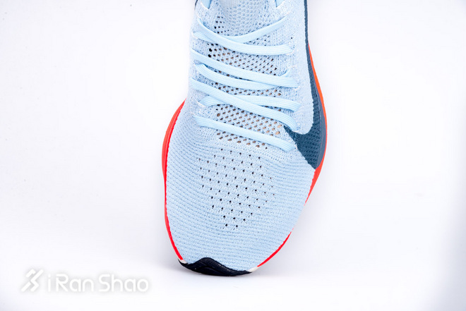 跑鞋 | Nike Zoom Vaporfly Elite 我们评测了一双可能买不到的跑鞋