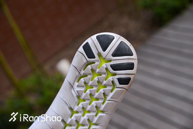 开箱 | Nike Free RN Motion FK 再见不合脚