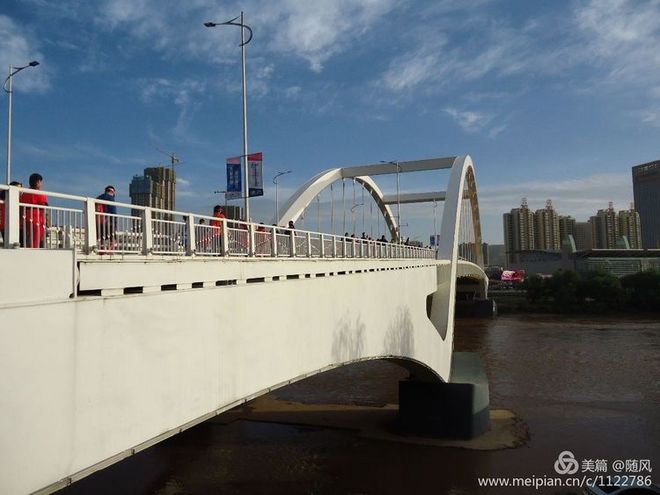 滚滚黄河边的奔跑--兰州马拉松随笔