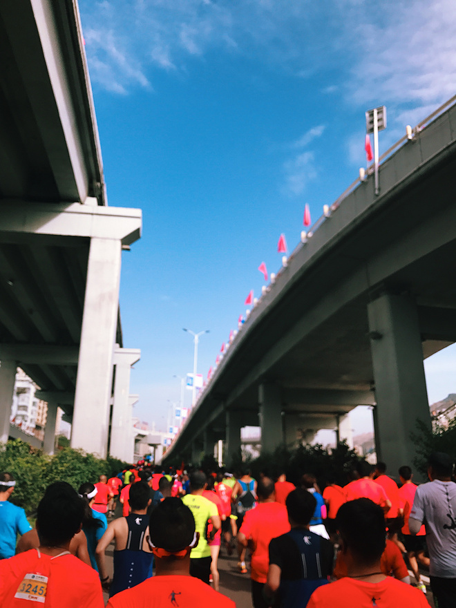 【关于一场与7有关的兰州马拉松】