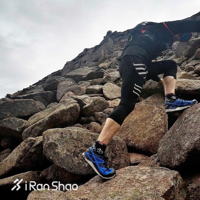 TopX | 他们在二十小时以内完成100英里越野赛，穿的都是什么鞋？