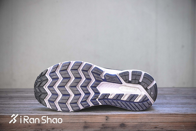 TopX | 拯救龟速慢行 四双入门慢跑鞋对比横评