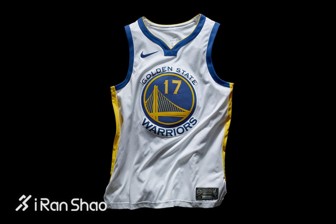 一周新鲜装备资讯 | 锐步竟然公开怼美国总统 还要送宇航员上太空