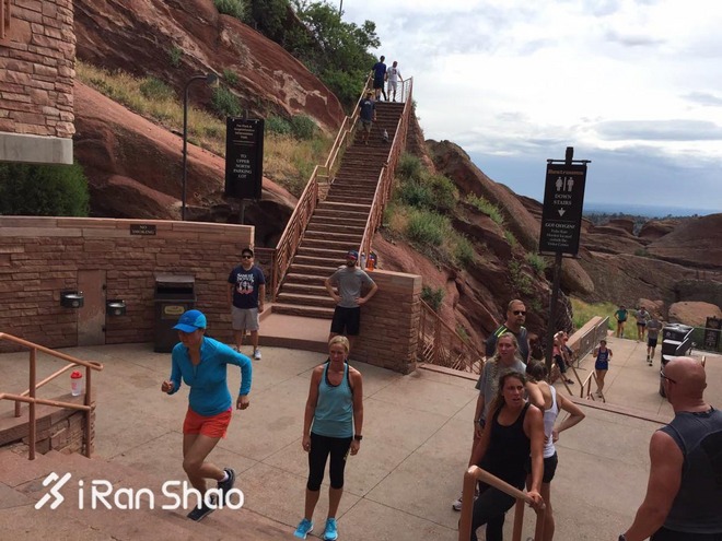 王军霞：一个人跑得再快都不如一群人跑得快乐