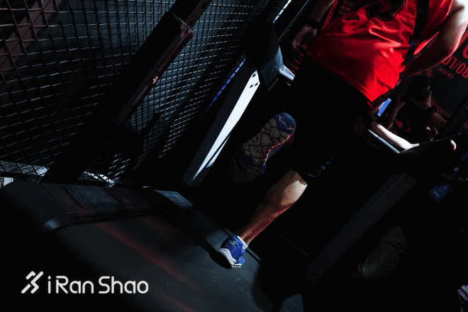 你造么 | @燃烧装备实验室 造了跑赢马拉松世界纪录的机器