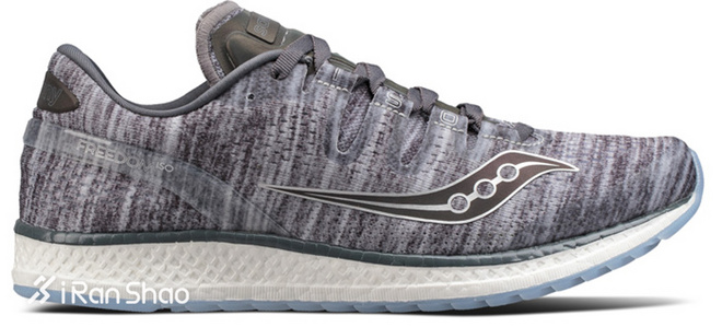 一周新鲜装备资讯 | 耐克居高思危逆转其势 安踏稳坐国产运动头牌