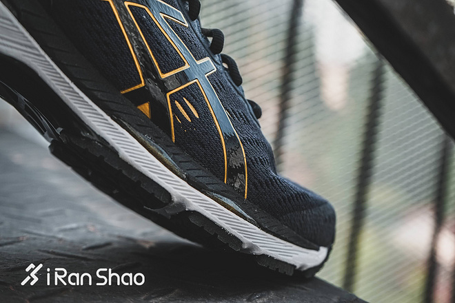 开箱 | ASICS GEL-Kayano 24 这次它又更新了什么？