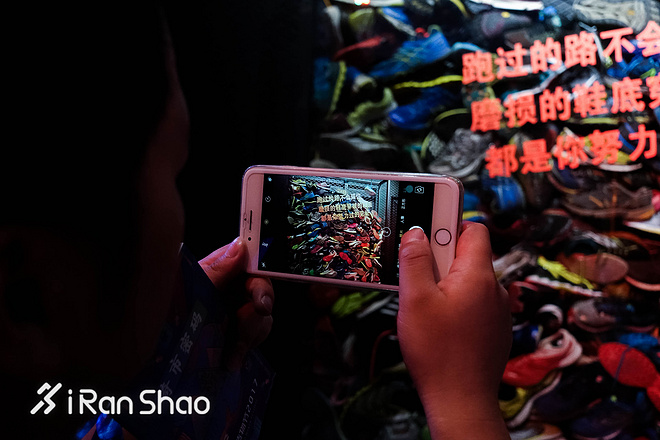 你造么 | @燃烧装备实验室 造了跑赢马拉松世界纪录的机器