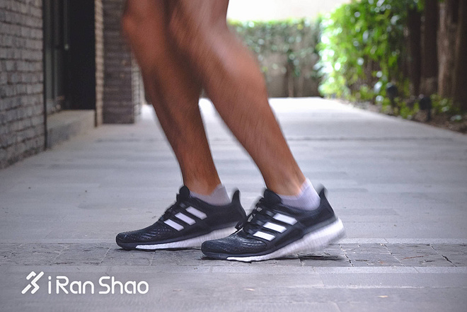 TopX | 拯救龟速慢行 四双入门慢跑鞋对比横评