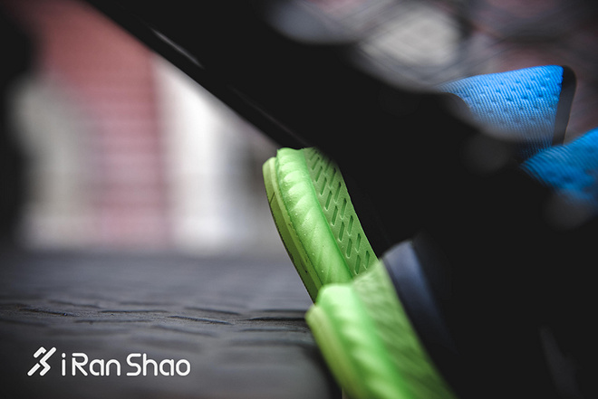 开箱 | New Balance FuelCell 氮气TPU兄弟亲自上阵了