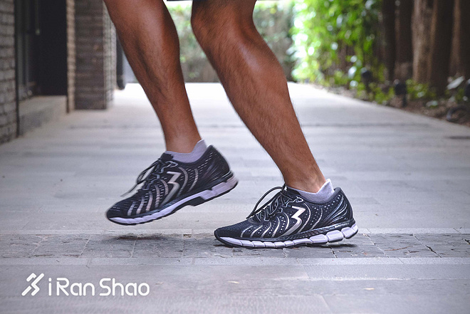 TopX | 拯救龟速慢行 四双入门慢跑鞋对比横评