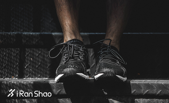 跑鞋 | 现在还穿传统跑鞋是什么体验 361° Stratomic深度评测