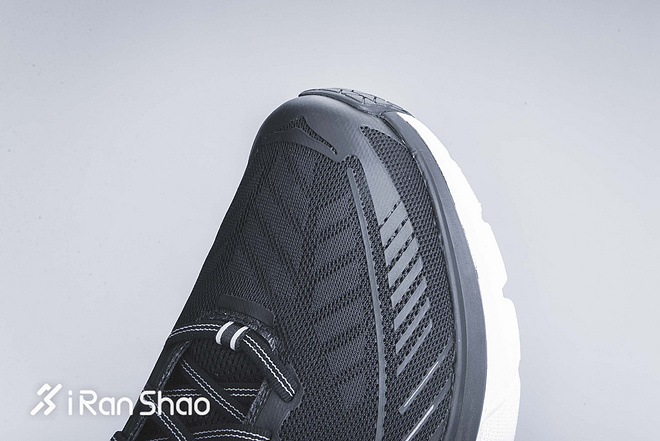 开箱 | HOKA ONE ONE Clifton 4 你要的是最强缓冲还是更强缓冲