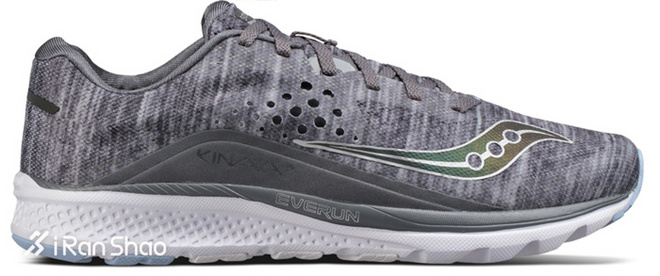 一周新鲜装备资讯 | 耐克居高思危逆转其势 安踏稳坐国产运动头牌