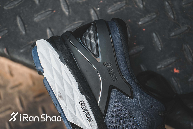 开箱 | ASICS GEL-Kayano 24 这次它又更新了什么？