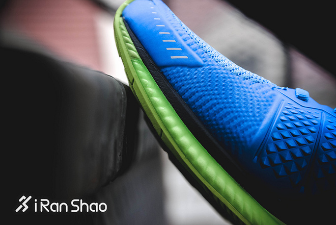 开箱 | New Balance FuelCell 氮气TPU兄弟亲自上阵了