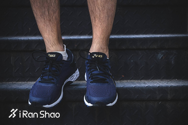 跑鞋 | 拜托，你还可以更入门一些 ASICS GEL-Kayano 24深度评测