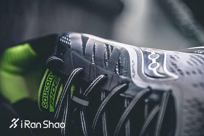开箱 | Saucony Ride 10 全新中底加持Everun的新体验