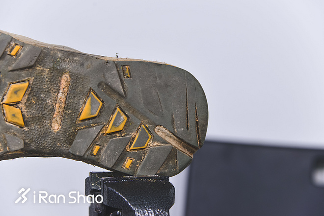 拆 | 1000公里后的跑鞋 拆开看看里面真实的样子