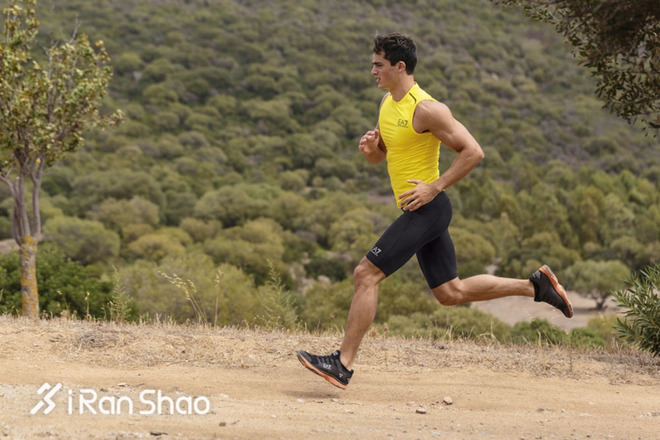 热点 | 这个全球最性感的数学老师 ，满足你对理想型的所有幻想！